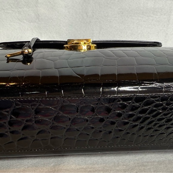 Elegant Neiman Marcus collection Black Patent Crocodile-Embossed Handbag - Picture 5 of 8